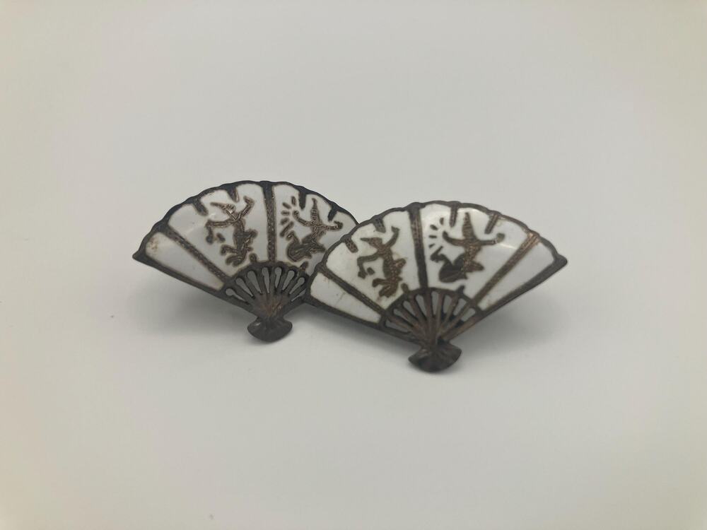 Vintage Siam Sterling Silver Fan Earrings White Enamel Clip On Mid Century